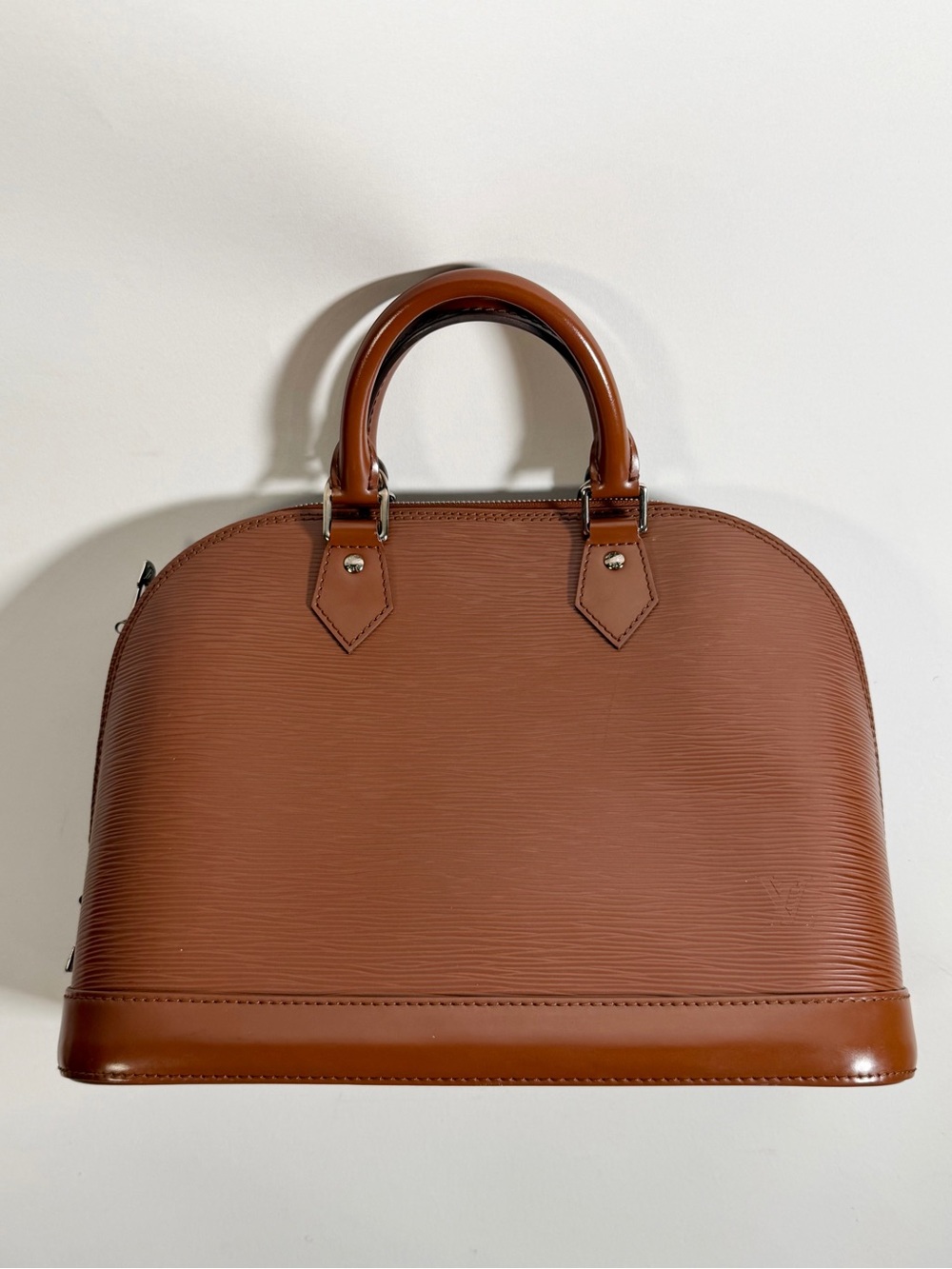 Louis Vuitton Tan Epi Alma Handbag